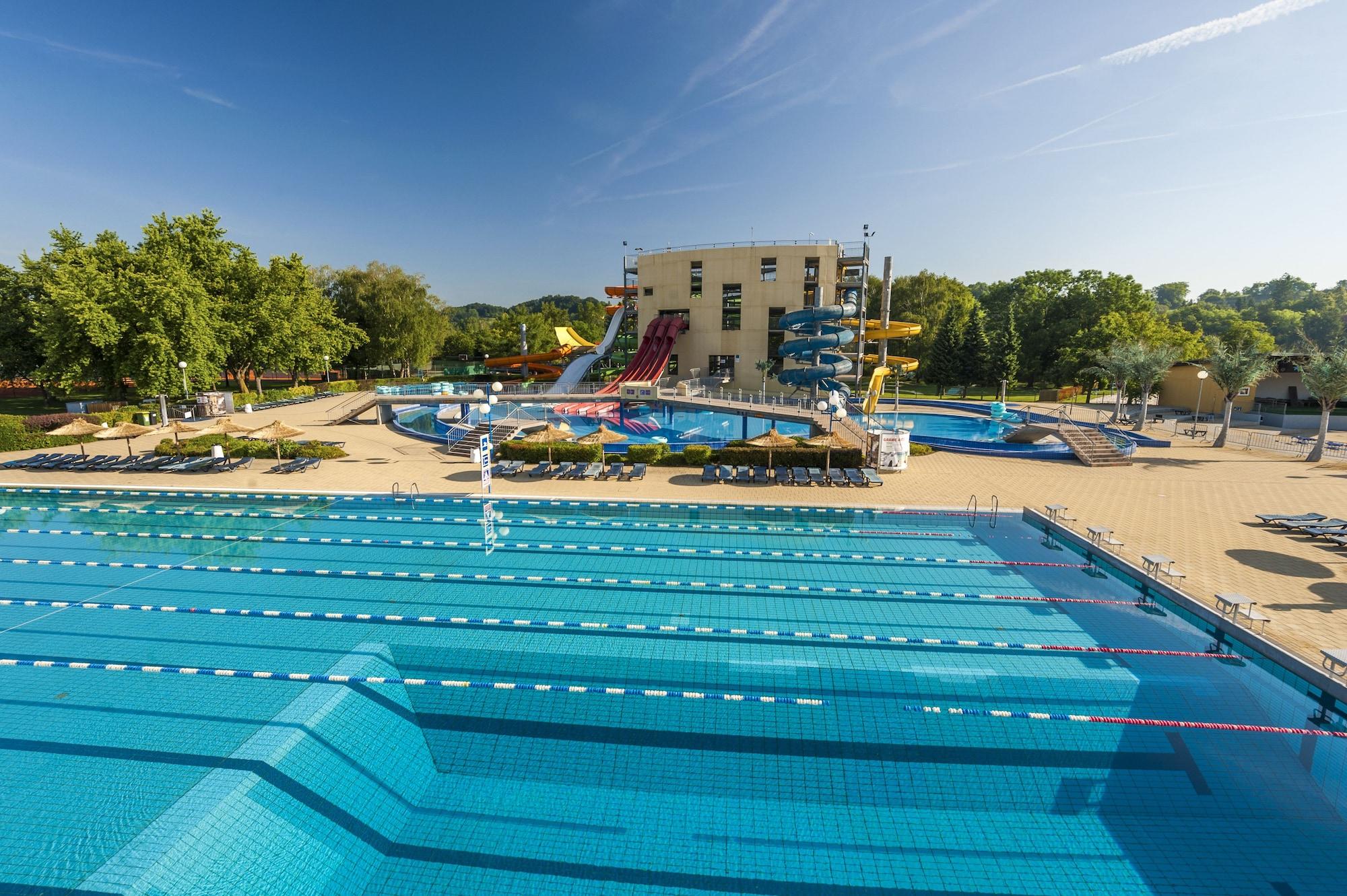 Grand Hotel Primus - Terme Ptuj - Sava Hotels & Resorts エクステリア 写真