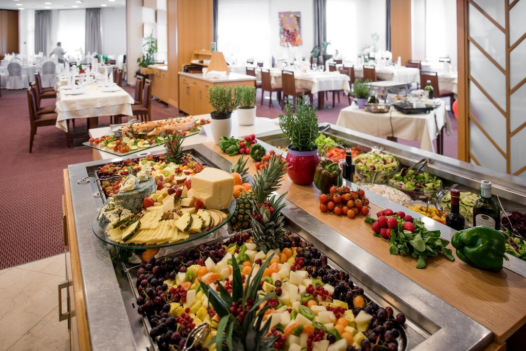 Grand Hotel Primus - Terme Ptuj - Sava Hotels & Resorts エクステリア 写真